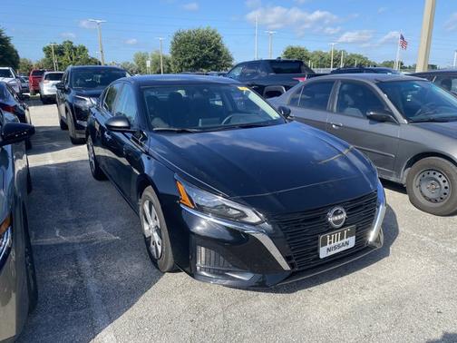 Black 2025 Nissan Altima S