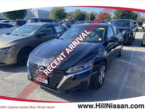 Black 2025 Nissan Altima S