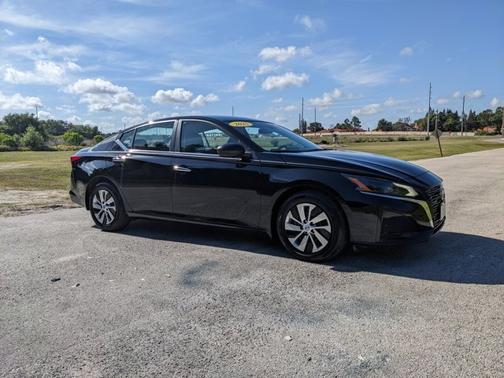 Black 2025 Nissan Altima S