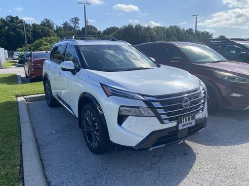 Everest White P 2025 Nissan Rogue Platinum