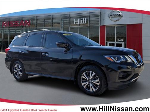 2020 Nissan Pathfinder SL