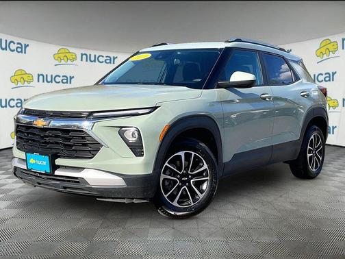 Cacti Green 2025 Chevrolet Trailblazer LT