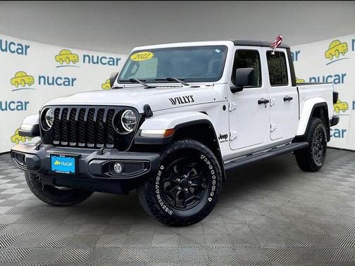 Bright White Clearcoat 2022 Jeep Gladiator Willys 4x4