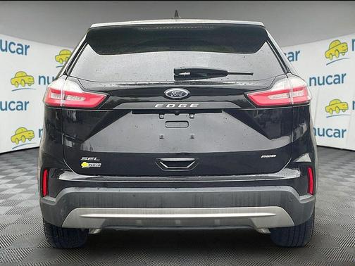Agate Black Metallic 2022 Ford Edge SEL