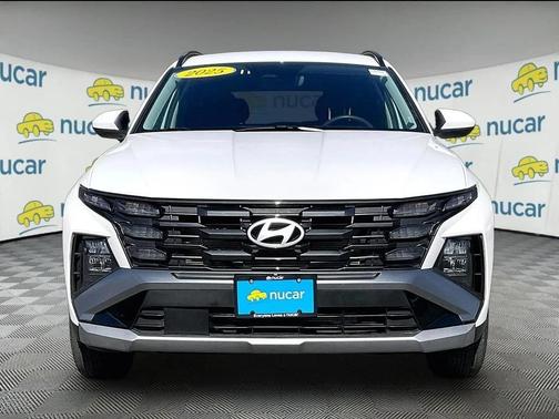 White Pearl 2025 Hyundai TUCSON SEL