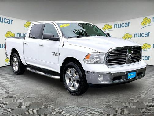Bright White Clearcoat 2016 RAM 1500 Big Horn