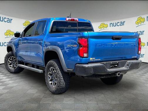 Glacier Blue Metallic 2023 Chevrolet Colorado ZR2