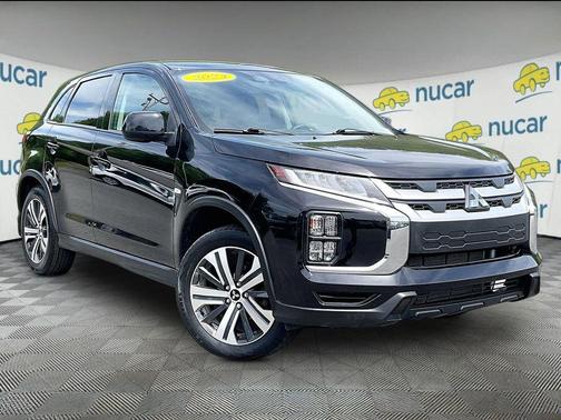Labrador Black Pearl 2023 Mitsubishi Outlander Sport 2.0 ES