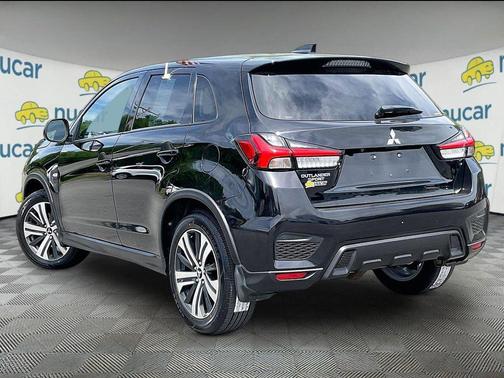 Labrador Black Pearl 2023 Mitsubishi Outlander Sport 2.0 ES