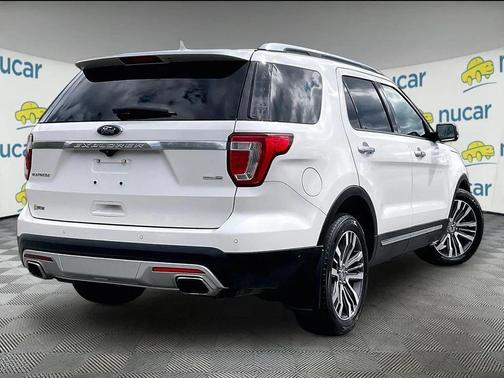 White Platinum 2017 Ford Explorer Platinum
