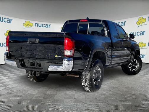 2017 Toyota Tacoma SR5