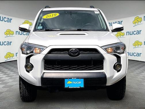 Super White 2019 Toyota 4Runner SR5