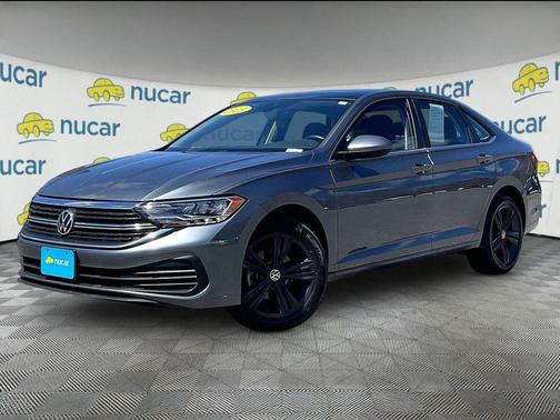 Platinum Gray Metallic 2023 Volkswagen Jetta 1.5T SE