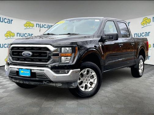 Black Metallic 2023 Ford F-150 XLT