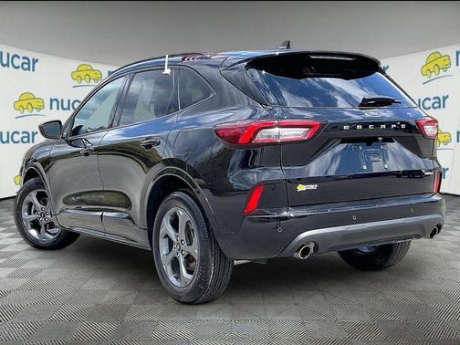 Agate Black Metallic 2024 Ford Escape ST-Line