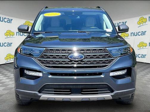 Blue 2022 Ford Explorer XLT