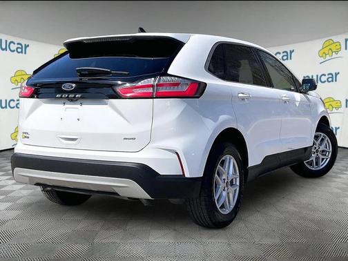 Oxford White 2024 Ford Edge SEL