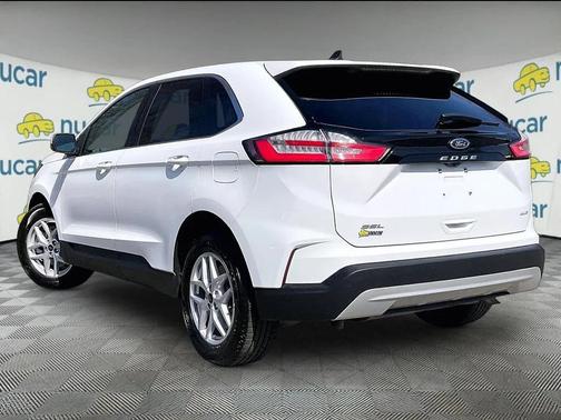 Oxford White 2024 Ford Edge SEL