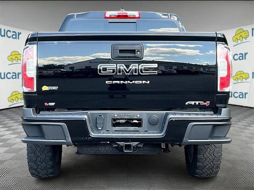2022 GMC Canyon AT4