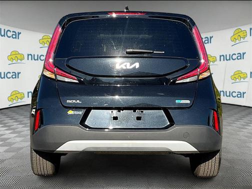 2023 Kia Soul EX