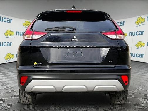 Labrador Black Pearl 2025 Mitsubishi Eclipse Cross SE
