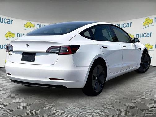 Pearl White Multi-Coat 2021 Tesla Model 3 Standard Range Plus