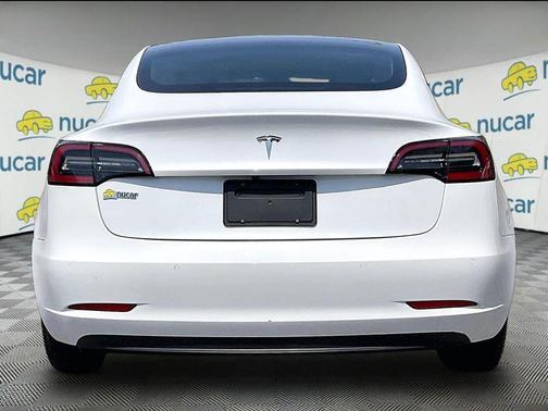 Pearl White Multi-Coat 2021 Tesla Model 3 Standard Range Plus