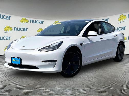 Pearl White Multi-Coat 2021 Tesla Model 3 Standard Range Plus