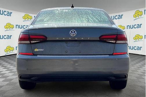 2021 Volkswagen Passat 2.0T SE