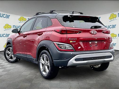 2022 Hyundai KONA SEL