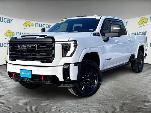 2025 GMC Sierra 3500 AT4