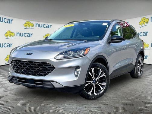 Iconic Silver Metallic 2022 Ford Escape SEL