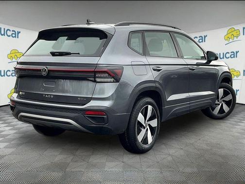 Platinum Gray Metallic 2025 Volkswagen Taos 1.5T S