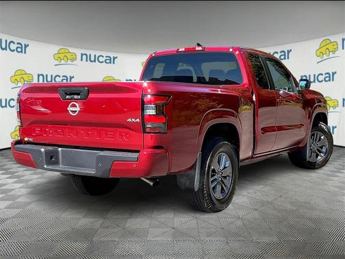 2025 Nissan Frontier SV