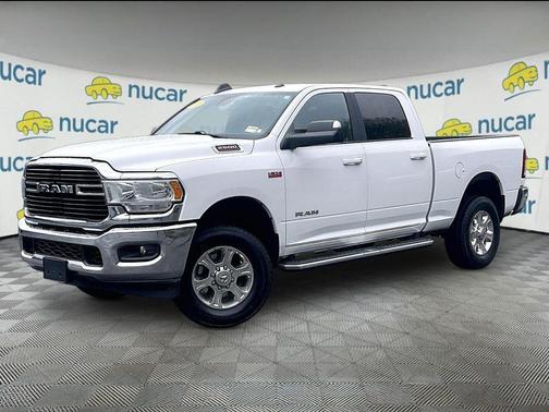 Bright White Clearcoat 2021 RAM 2500 Big Horn Crew Cab 4x4 6'4' Box