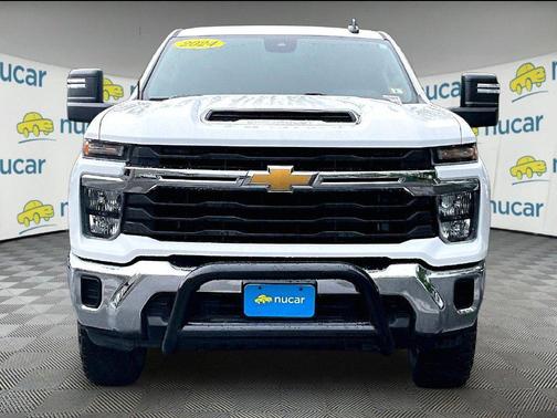 White 2024 Chevrolet Silverado 2500 LT