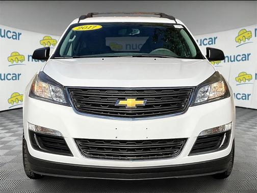 2017 Chevrolet Traverse LS