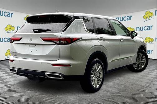 2022 Mitsubishi Outlander ES 2.5 S-AWC