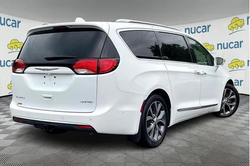 2018 Chrysler Pacifica Limited
