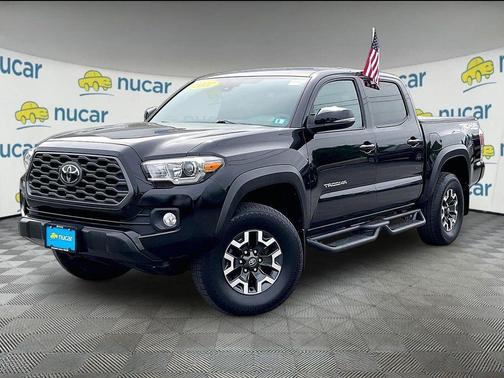Midnight Black Metallic 2022 Toyota Tacoma TRD Pro