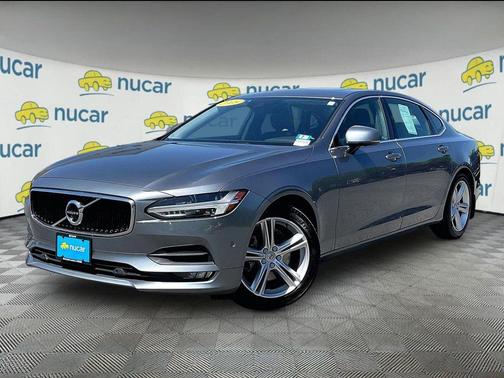 Osmium Grey Metallic 2018 Volvo S90 T5 Momentum