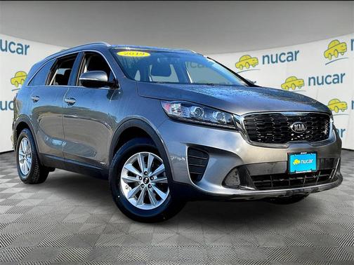 2019 Kia Sorento LX