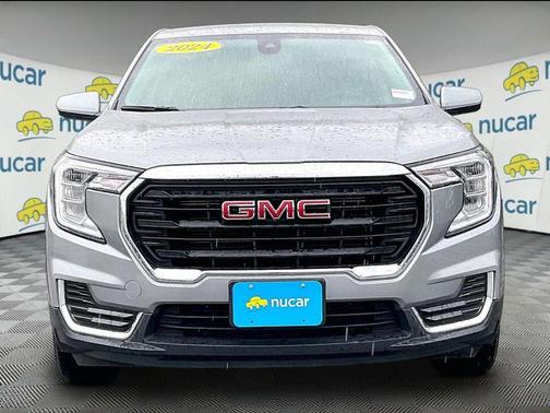 Sterling Metallic 2024 GMC Terrain SLE