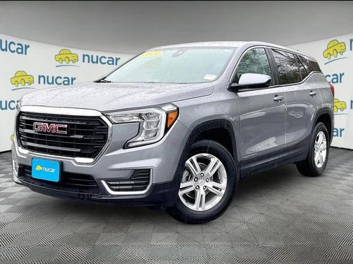 Sterling Metallic 2024 GMC Terrain SLE