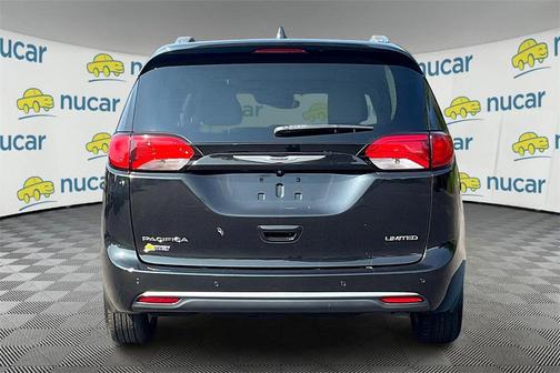 2019 Chrysler Pacifica Limited