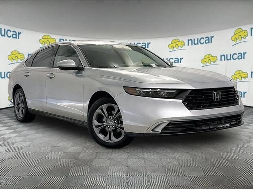 Solar Silver Metallic 2024 Honda Accord EX