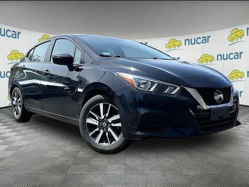 Super Black 2021 Nissan Versa 1.6 SV
