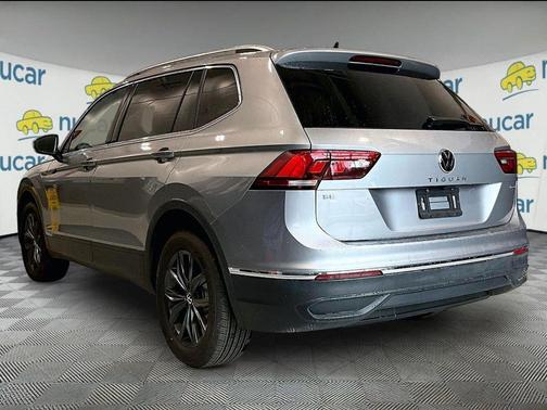 Pyrite Silver Metallic 2023 Volkswagen Tiguan 2.0T SE 4MOTION