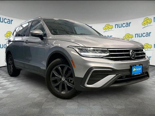 Pyrite Silver Metallic 2023 Volkswagen Tiguan 2.0T SE 4MOTION