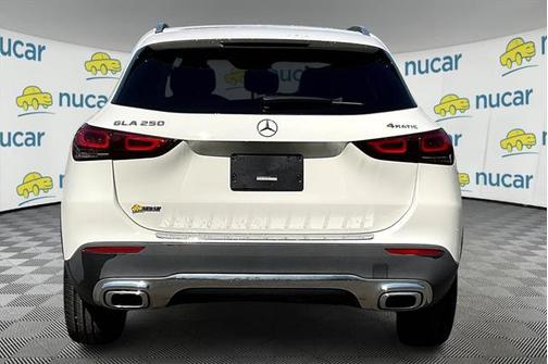 2021 Mercedes-Benz GLA 250 Base 4MATIC